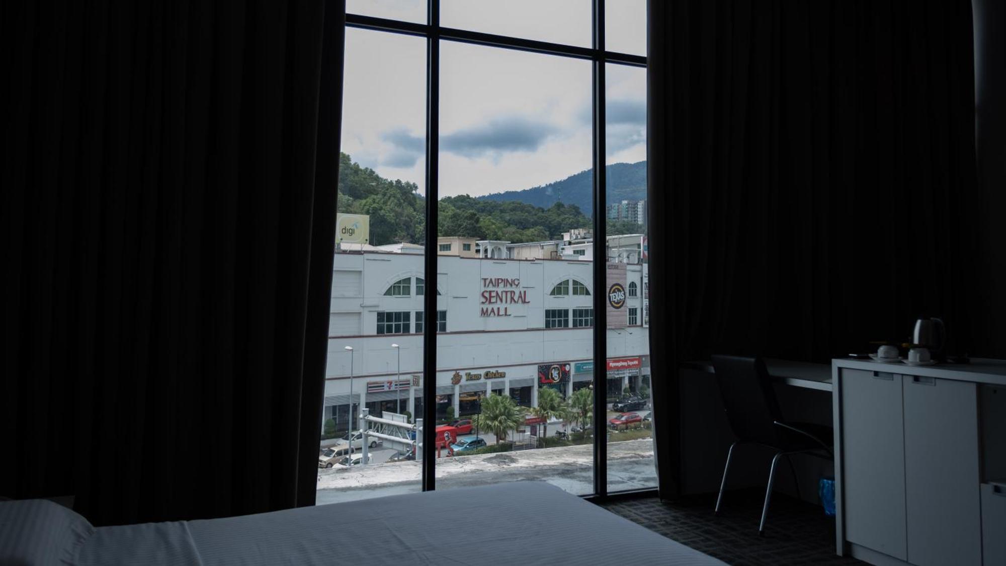 Beverly Hotel Taiping Exteriör bild
